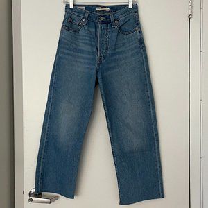 Levi's Ribcage Straight Ankle Jean